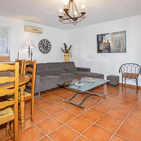 Holiday home In With Wifi