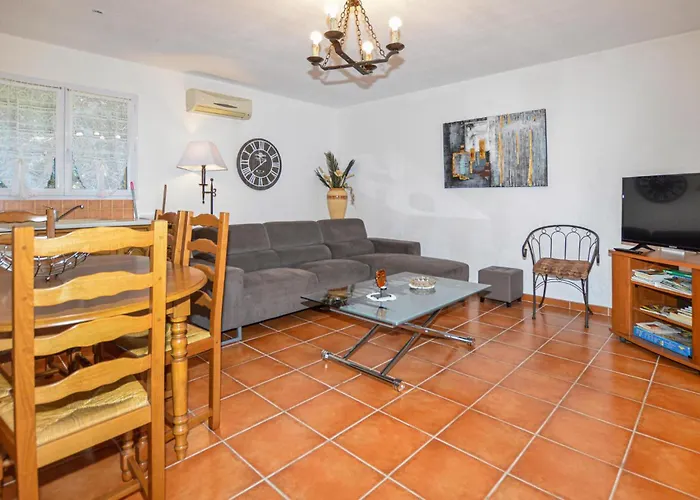 度假居 In With Wifi